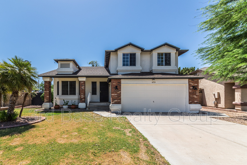 Primary Photo - 8719 W Sierra Vista Dr