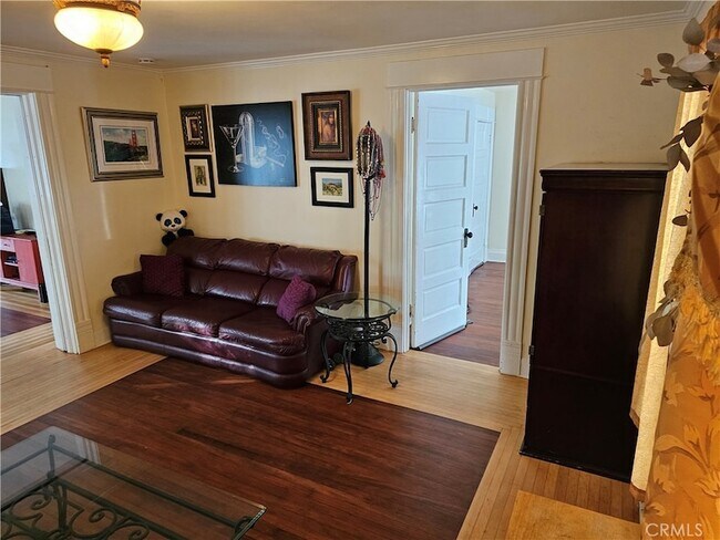 Foto del edificio - 1820 N Bush St