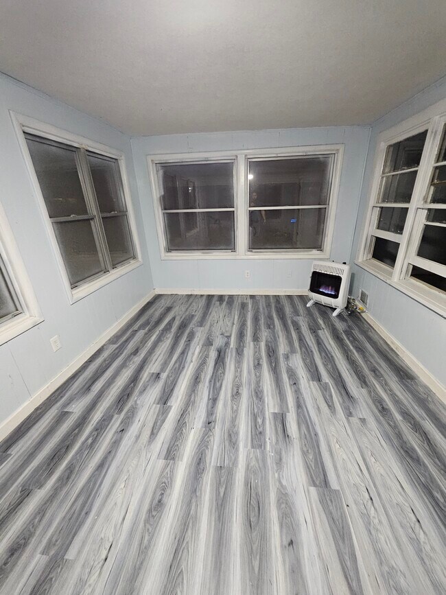 Foto del edificio - 4484 Carter Rd