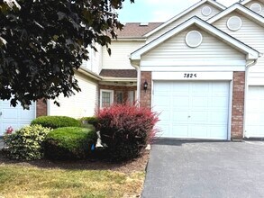 Building Photo - 7825 Darien Lakes Dr