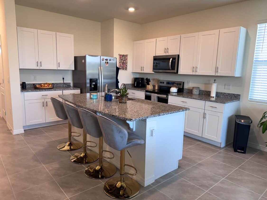 Foto principal - 1389 Isleta Loop