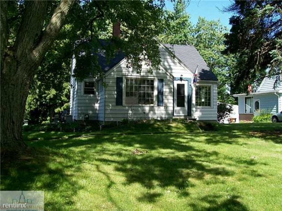 919 Maycroft Rd, Lansing, MI 48917 House Rental in Lansing, MI