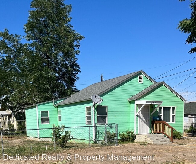 Building Photo - 2 br, 1 bath House - 505 E Beech St