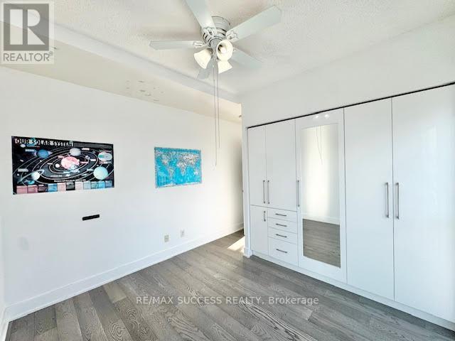 Building Photo - 4099 Brickstone Mews