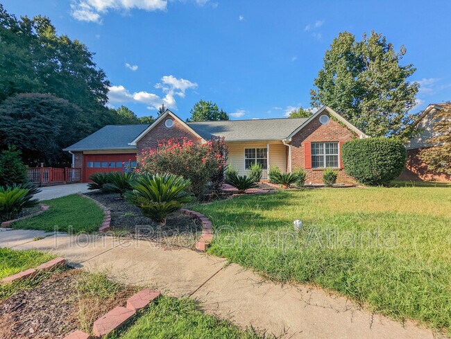 Building Photo - 235 Cannon Dr