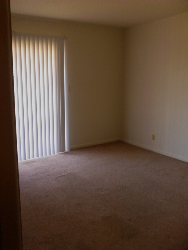 Colony Woods Apartments Kansas City, KS