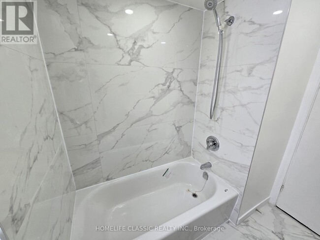 Photo du bâtiment - 589 St Germain Ave