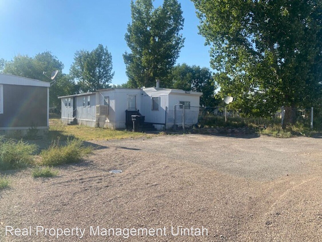 3 br, 1 bath House 85 N 300 E House Rental in Myton, UT