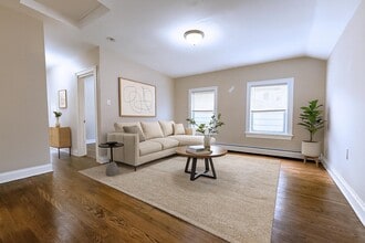 Building Photo - 162 Carteret Ave