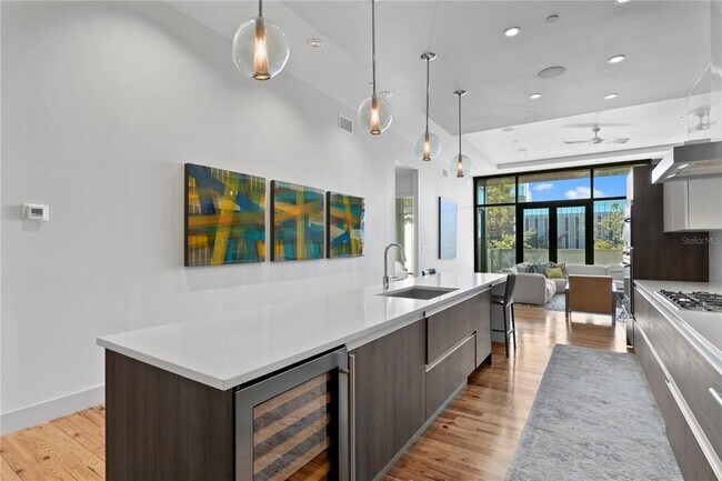 Foto del edificio - 465 Central Ave N