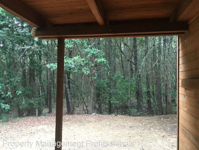 Foto del edificio - 3 br, 2 bath House - 3485 Winona Road