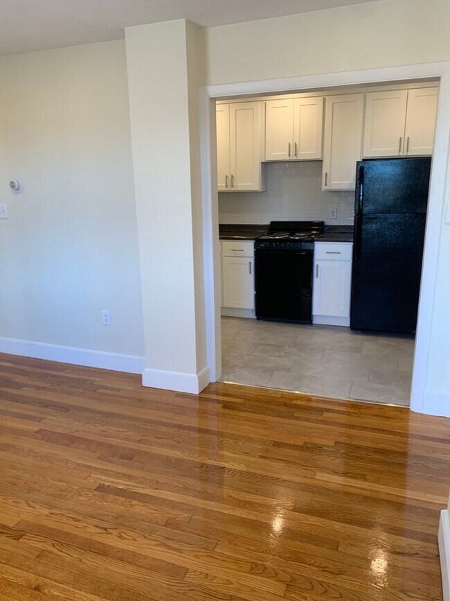 Foto del edificio - 314 Tappan St