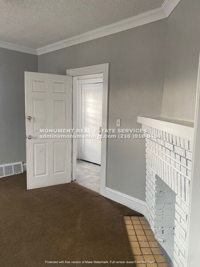 Foto del edificio - 3618 Menlo Road