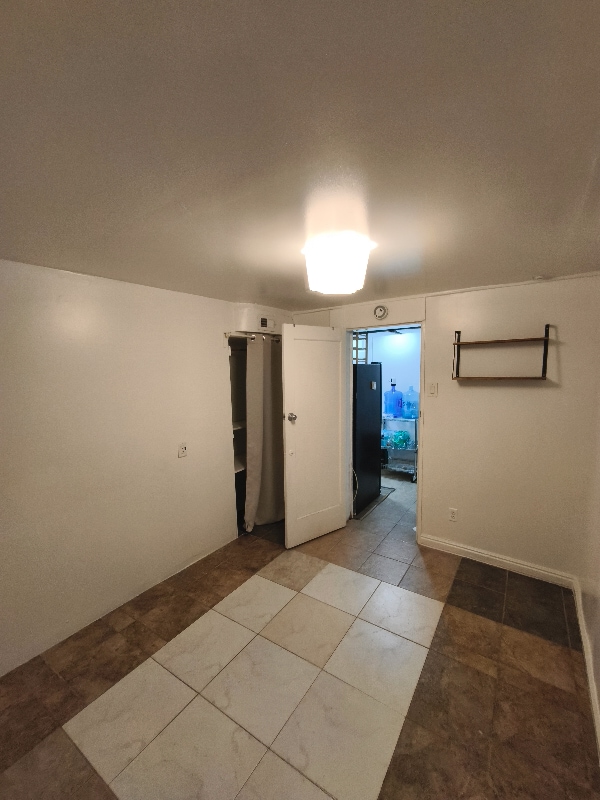 Foto del edificio - 1062 W 300 N