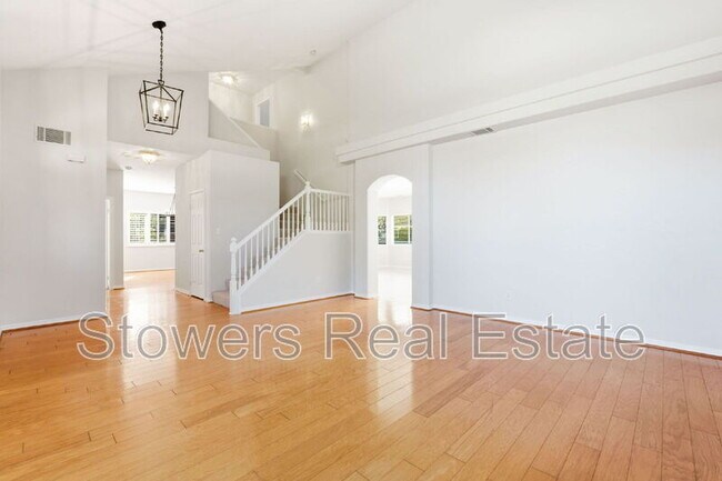 Foto del edificio - 23 Westbourne Ct