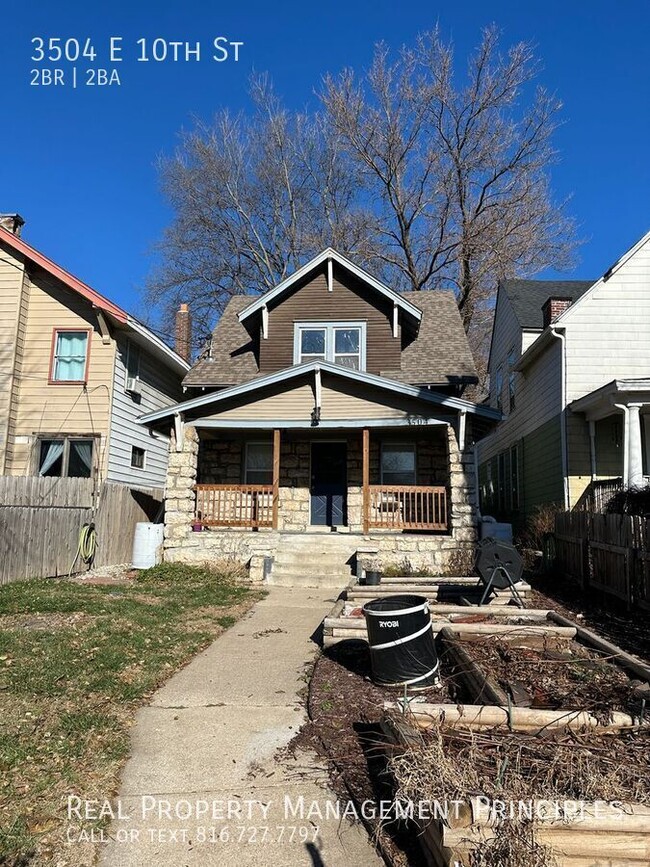 Building Photo - *Move In Special* Completely Remodeled, Sp...