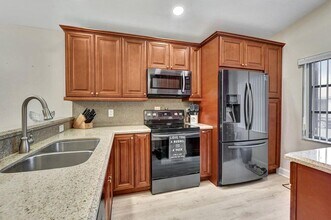 Building Photo - 8046 Summerview Terrace