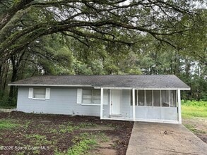 Building Photo - 20822 SW Marine Blvd