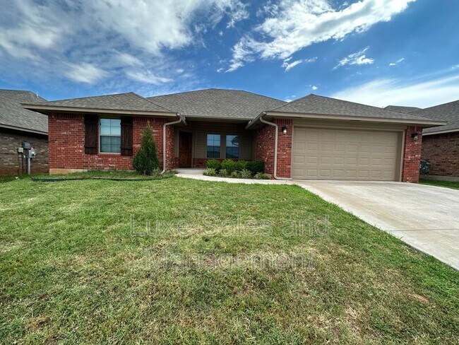 Building Photo - 416 Josephine Ct