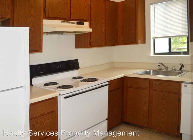 Foto del edificio - 2 br, 1 bath House - 74 Country Place Lane
