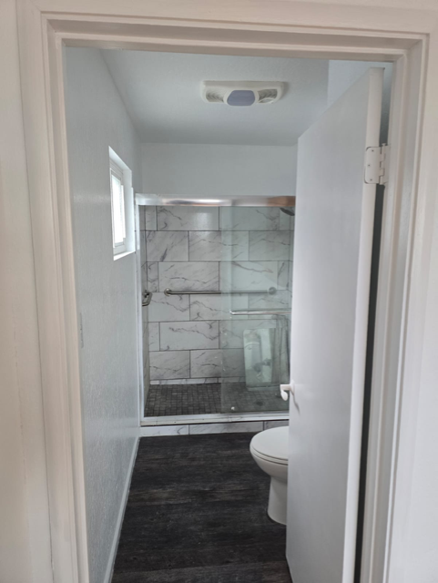 Building Photo - 351 Swan Way