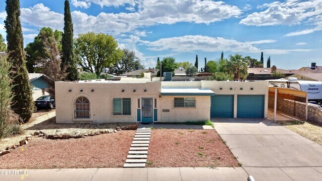 Building Photo - 11324 Tom Ulozas Dr