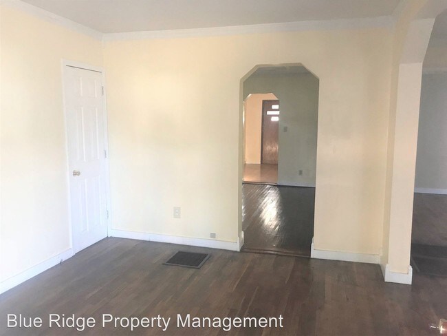 Building Photo - 2 br, 1 bath House - 1041 Riverside Avenue