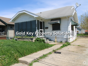 Building Photo - 2806 Noble St