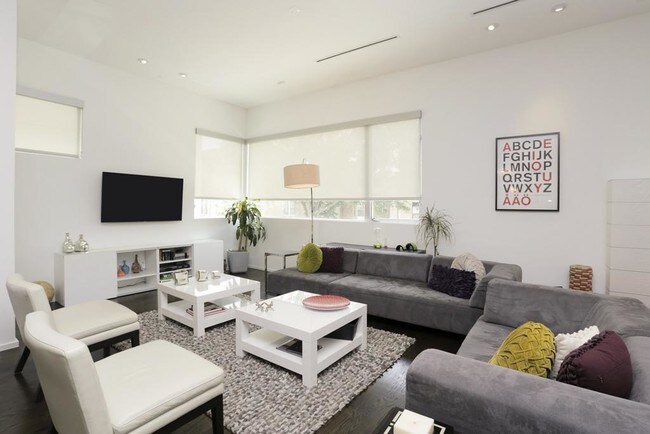 Foto del edificio - 4308 Rose St