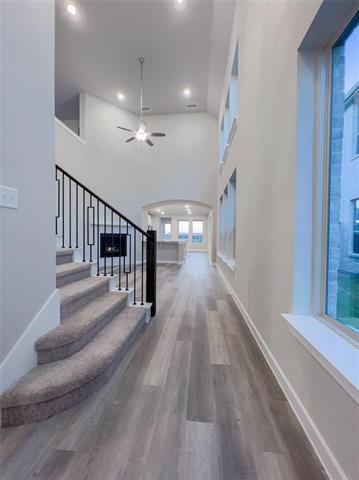 Building Photo - 2321 Green River Rd