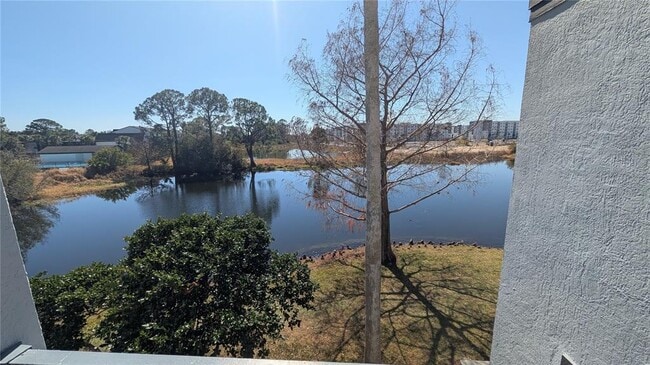 Foto del edificio - 3702 Palm Desert Ln