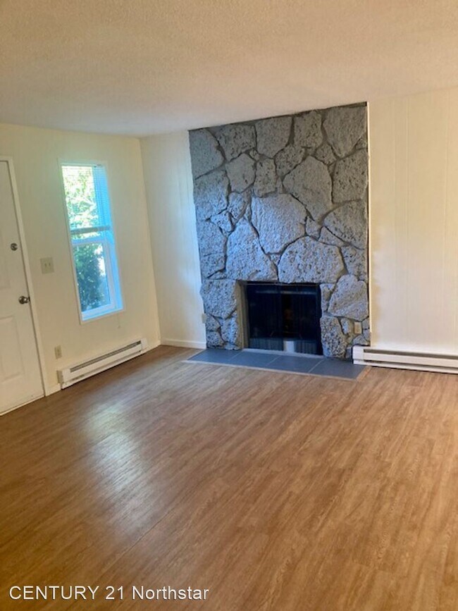 Foto del edificio - 2 br, 1 bath House - 1542 SE Tacoma Street