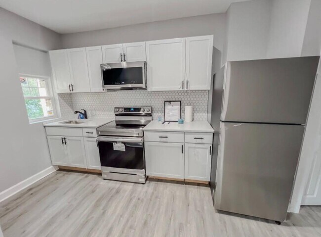 Foto del edificio - 2922 Ridgewood Ave
