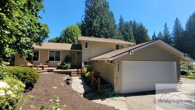 Foto principal - 7848 128th Ave NE