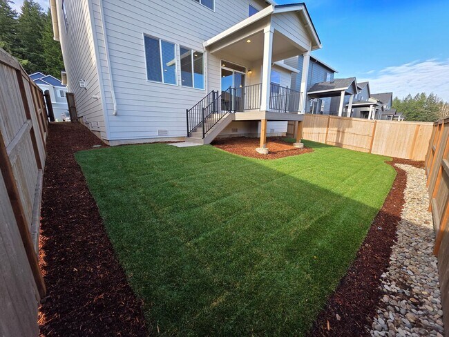 Foto del edificio - BRAND NEW!! 5-Bedroom Scouters Mountain Home!