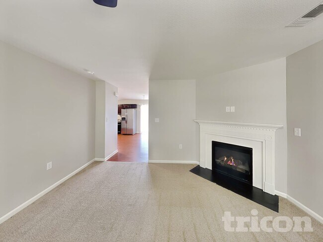 Foto del edificio - 4826 Manchineel Ln