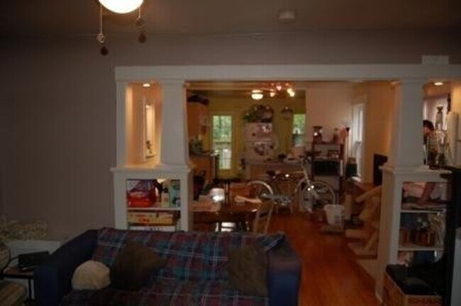 Foto del edificio - 1505 Williamson St