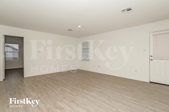 Foto del edificio - 7242 Plow Run