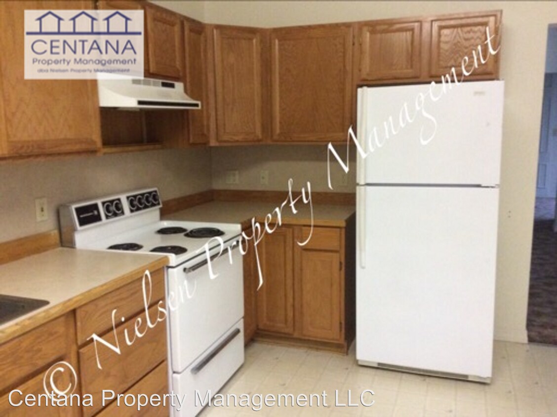Primary Photo - 121-125 N Idaho St
