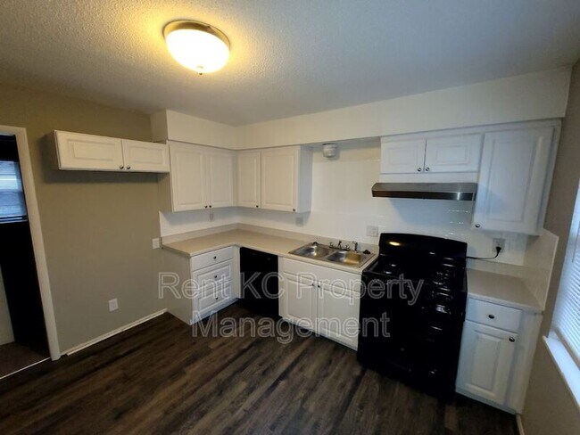 Foto del edificio - 5707 NE 51st St