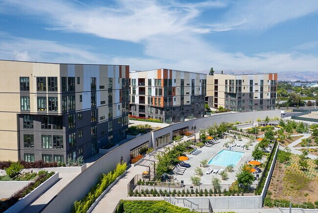 Foto del edificio - 1250 Lakeside