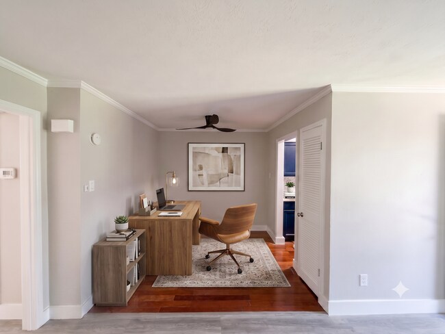 Foto del edificio - 3921 Inwood Rd