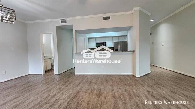 Foto del edificio - Welcome to this renovated 1 bedroom, 1.5 b...