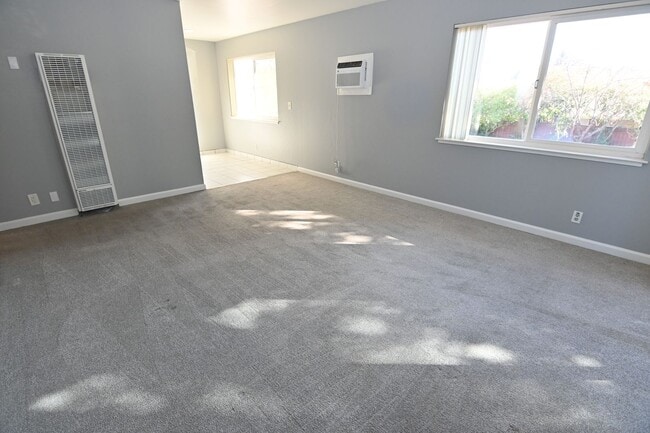 Foto del edificio - 3993 Starview Dr