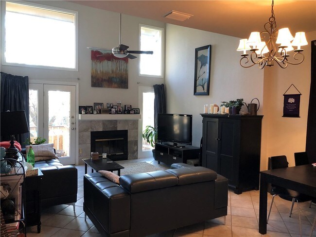 Foto del edificio - 5701 Westslope Dr