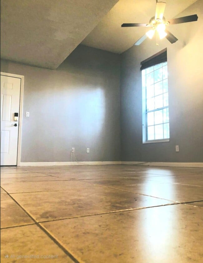 Building Photo - 1050 Crystal Way