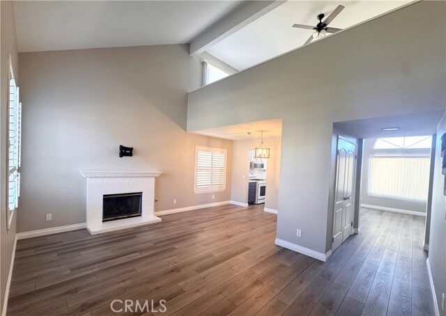 Foto del edificio - 1284 Fairway Oaks Ave