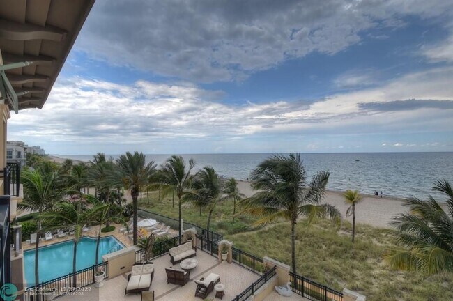 Building Photo - 4444 El Mar Dr