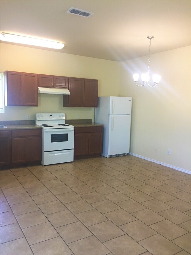 Building Photo - 17117 Lemon Ave