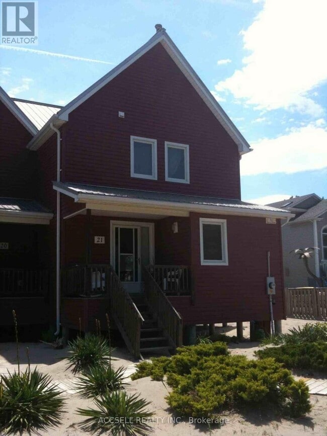 Building Photo - 374 Edith Cavell Blvd